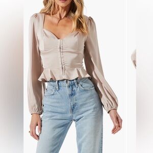 Astr the Label - NWT - Satin Peplum Top